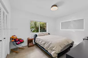 2104 NE 124th St, North Miami, FL 33181 - Photo 11