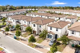 2357 NW 130th St, Miami, FL 33167 - Photo 15