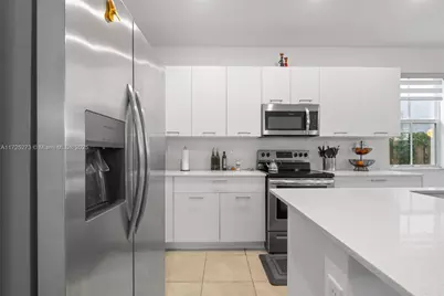 2357 NW 130th St, Miami, FL 33167 - Photo 25