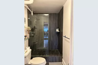 2333 Brickell Ave #2116, Miami, FL 33129 - Photo 23