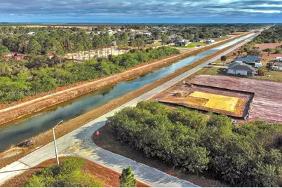 4506 E 19th St, Lehigh Acres, FL 33973 - Photo 3