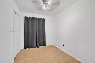 12104 SW 110th St Cir S, Miami, FL 33186 - Photo 13