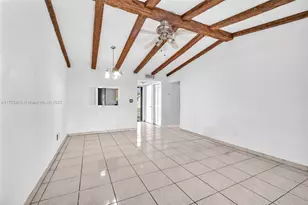 12104 SW 110th St Cir S, Miami, FL 33186 - Photo 5