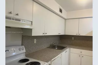 1805 Sans Souci Blvd #429, North Miami, FL 33181 - Photo 17