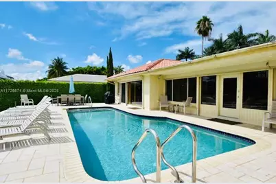 12 Isla Bahia Dr, Fort Lauderdale, FL 33316 - Photo 7