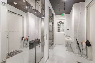 17141 Collins Ave, Sunny Isles Beach, FL 33160 - Photo 29