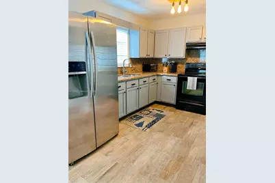 9040 SW 156th St, Palmetto Bay, FL 33157 - Photo 9