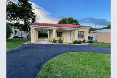 1223 NE 181st St, North Miami Beach, FL 33162 - Photo 3