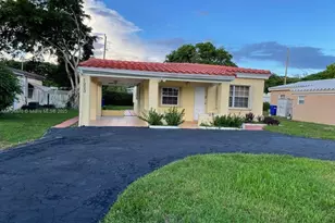 1223 NE 181st St, North Miami Beach, FL 33162 - Photo 3