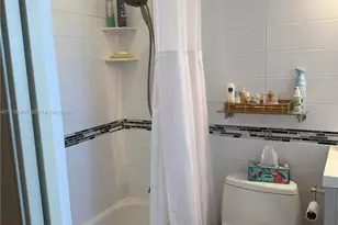 375 SW 56th Ave, Margate, FL 33068 - Photo 9