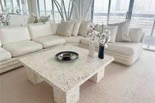 19101 NE 36th Ct, Aventura, FL 33180 - Photo 7