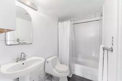 345 Ocean Dr #304, Miami Beach, FL 33139 - Photo 7