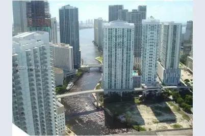 90 SW 3rd St #PH-17, Miami, FL 33130 - Photo 9