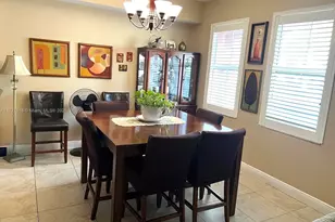 10902 NW 83rd St, Doral, FL 33178 - Photo 5