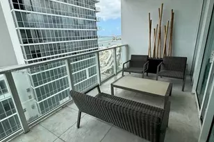 1040 Biscayne Blvd, Miami, FL 33132 - Photo 3