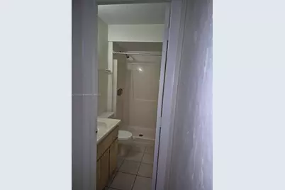 1019 NW 7th Place, Cape Coral, FL 33993 - Photo 7