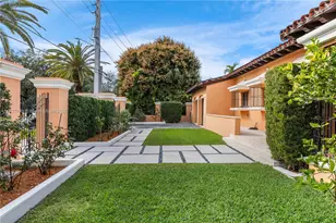 1181 S Alhambra Cir, Coral Gables, FL 33146 - Photo 11