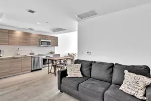 121 NE 34th St, Miami, FL 33137 - Photo 7