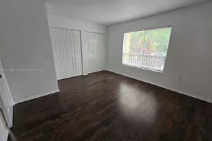 2622 NW 33rd St, Oakland Park, FL 33309 - Photo 9