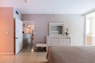 17555 E Atlantic Blvd, Sunny Isles Beach, FL 33160 - Photo 35