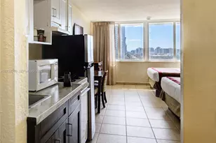 19201 Collins Ave, Sunny Isles Beach, FL 33160 - Photo 9