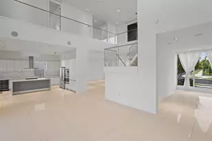 10296 NW 74th Terrace, Doral, FL 33178 - Photo 9