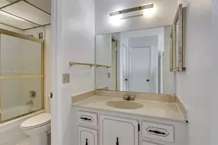 3015 N Ocean Blvd, Fort Lauderdale, FL 33308 - Photo 21