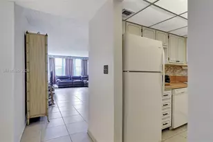 3015 N Ocean Blvd, Fort Lauderdale, FL 33308 - Photo 5