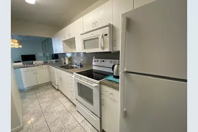 100 Lincoln Rd #616, Miami Beach, FL 33139 - Photo 11