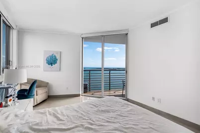 335 S Biscayne Blvd #3612, Miami, FL 33131 - Photo 17
