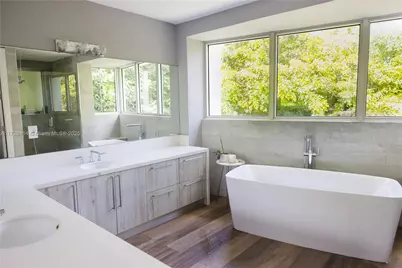 6790 SW 72 Street, South Miami, FL 33143 - Photo 13