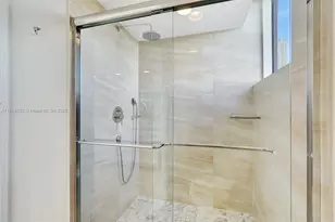 3370 Hidden Bay Dr, Aventura, FL 33180 - Photo 29