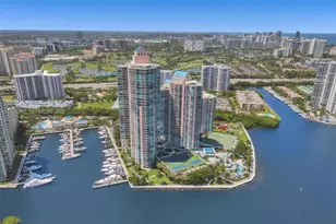3370 Hidden Bay Dr, Aventura, FL 33180 - Photo 41