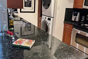 18338 NW 68th Ave, Hialeah, FL 33015 - Photo 9