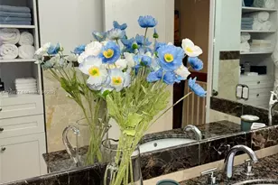 18338 NW 68th Ave, Hialeah, FL 33015 - Photo 31