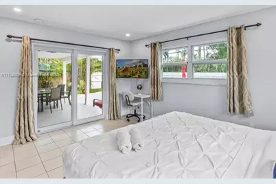 4330 SW 34th Ln, Dania Beach, FL 33312 - Photo 21