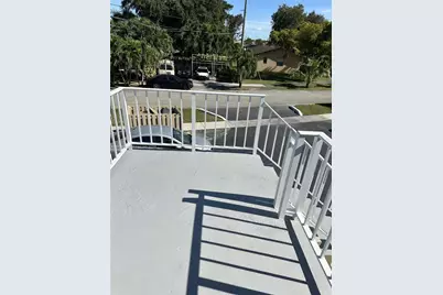 6101 Garfield St, Hollywood, FL 33024 - Photo 3
