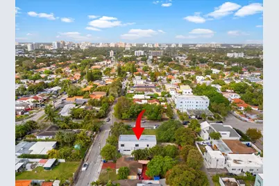 2285 SW 17th Ter, Miami, FL 33145 - Photo 15