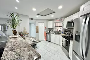 6655 W Broward Blvd, Plantation, FL 33317 - Photo 13