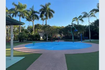 9805 NW 52nd St #411, Doral, FL 33178 - Photo 25