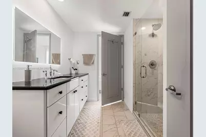 495 Brickell Ave #5203, Miami, FL 33131 - Photo 17