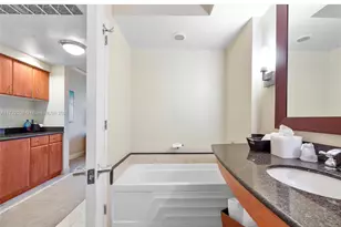 18001 Collins Ave, Sunny Isles Beach, FL 33160 - Photo 13