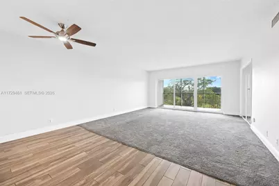 3050 N Palm Aire Dr #501, Pompano Beach, FL 33069 - Photo 9