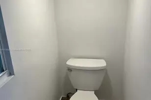 6570 Sheridan St, Hollywood, FL 33024 - Photo 21