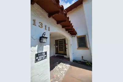 1311 15th Ter, Miami Beach, FL 33139 - Photo 11
