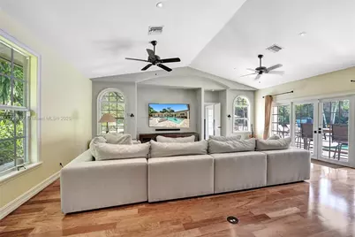 22180 Woodset Ln #0, Boca Raton, FL 33428 - Photo 35