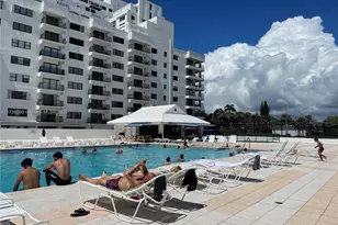 5445 Collins Ave, Miami Beach, FL 33140 - Photo 11