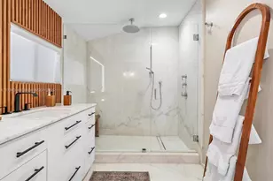 652 NE 105th St, Miami Shores, FL 33138 - Photo 27