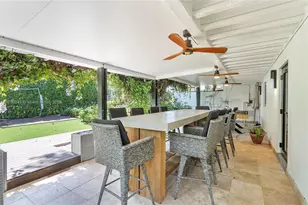 652 NE 105th St, Miami Shores, FL 33138 - Photo 49