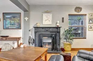 1401 NE 33rd St, Oakland Park, FL 33334 - Photo 19